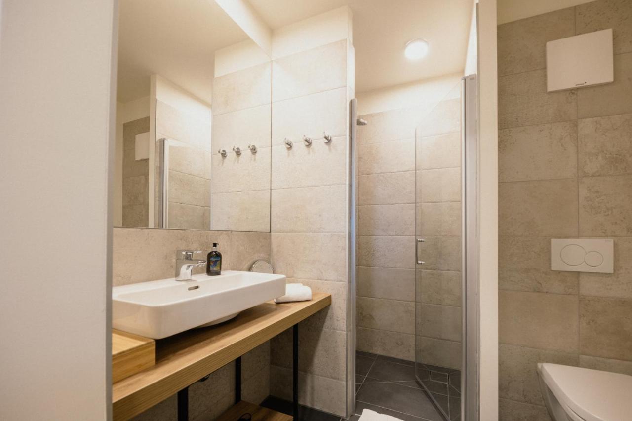 Rioca Vienna Posto 1 Aparthotel Exteriör bild